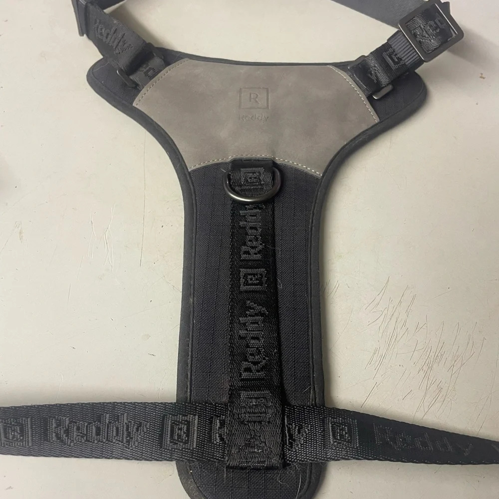 Reddy dog harness. XXL used on a large Labrador only twice